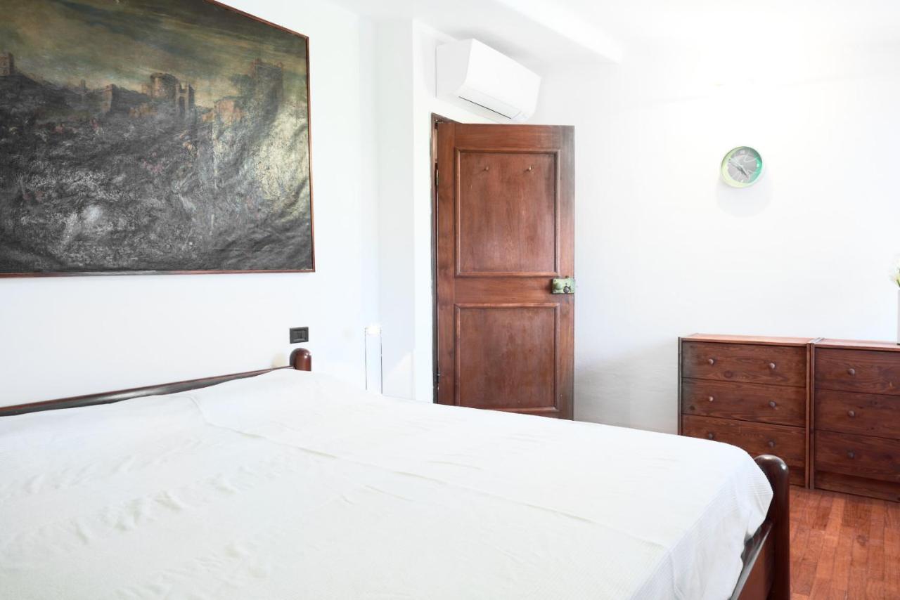 Square Views Apartment Lerici Bagian luar foto