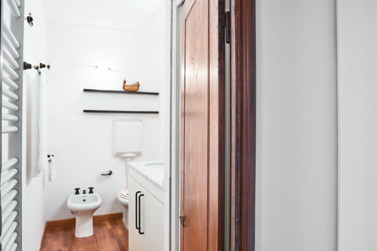 Square Views Apartment Lerici Bagian luar foto